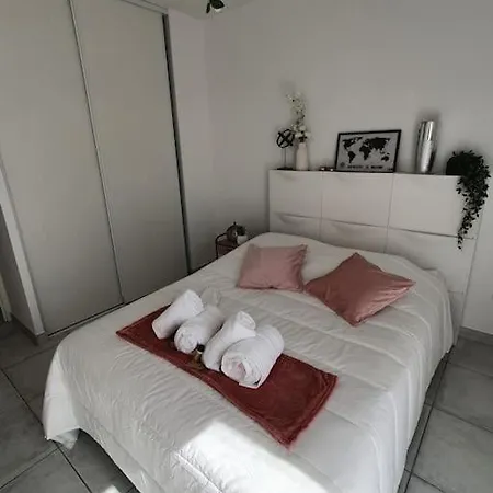 Les Coteaux Yourhosthelper Appartement *
