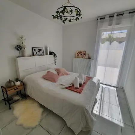Les Coteaux Yourhosthelper Appartement *